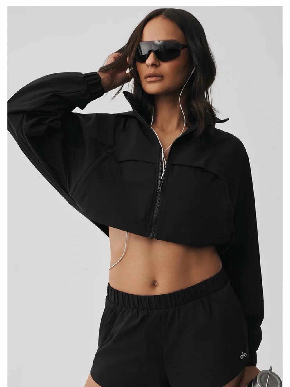 ALO cropped playmaker jacket XS black